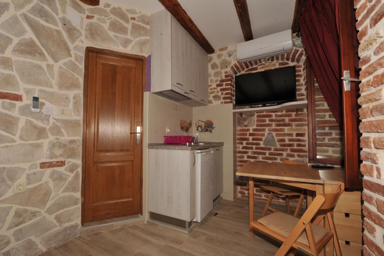 Apartments Dukic Kotor Exterior photo