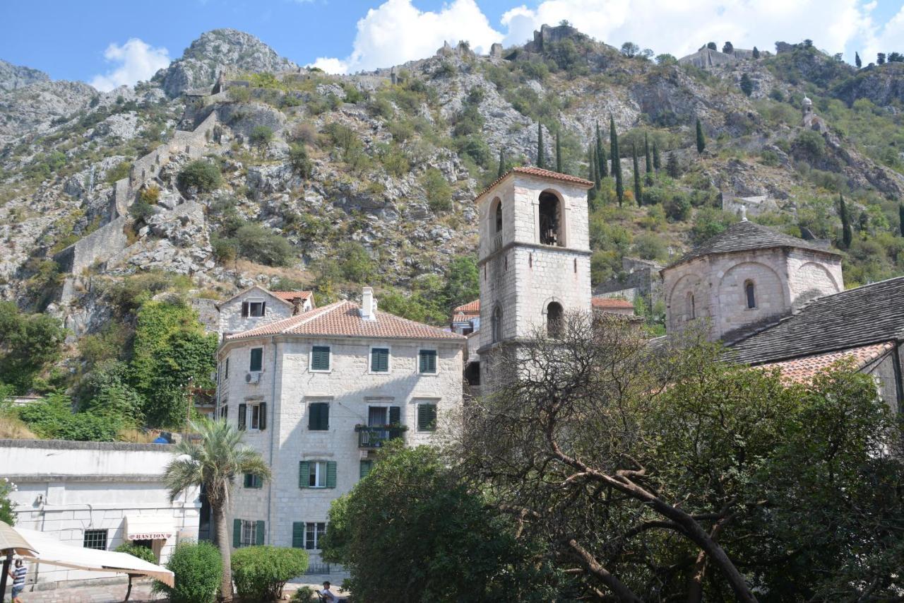 Apartments Dukic Kotor Exterior photo